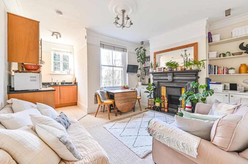 Main image of property: Elmfield Road, Balham, London, SW17
