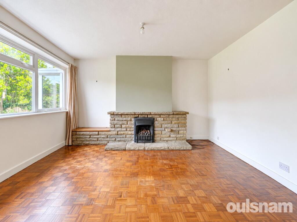 House in Worcester - View 5