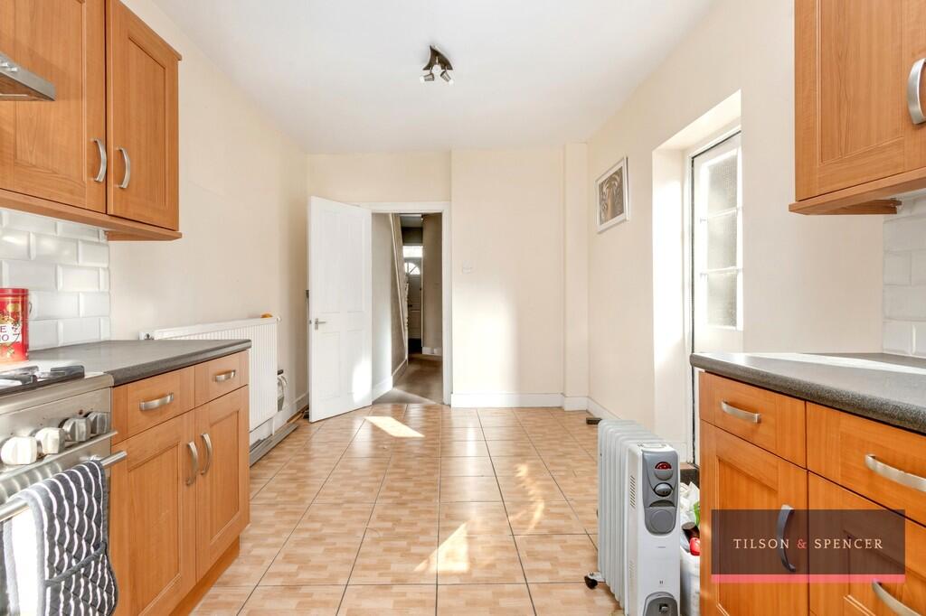 Elizabeth Road, London, N15 photo 4