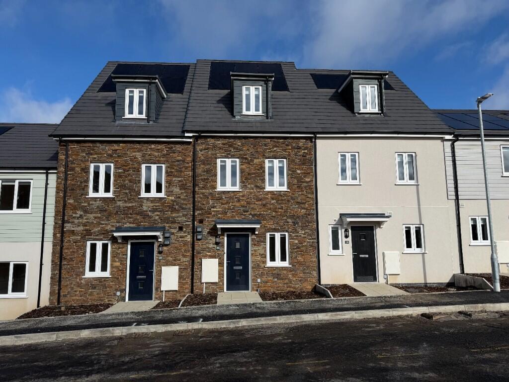 Main image of property: Hyns Golow An Kledh, Camborne, Cornwall, TR14