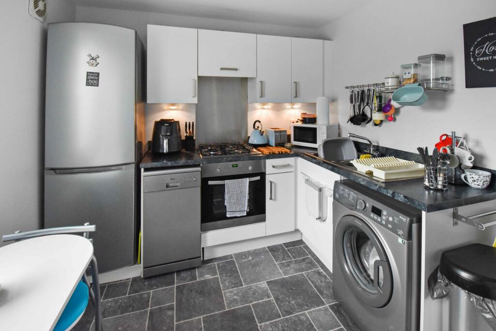 Apartment in Falkirk - More