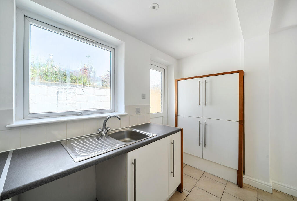 House in Cheltenham, Wymans Brook, St Paul’s - View 5