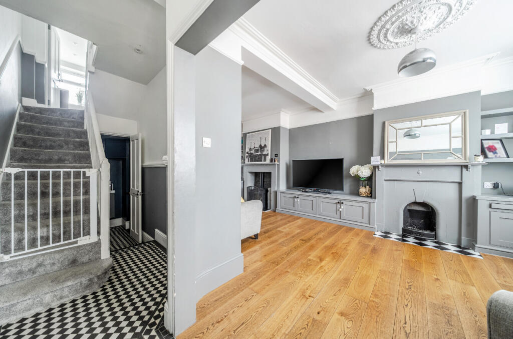 House in London, Red Hill, Chislehurst - More