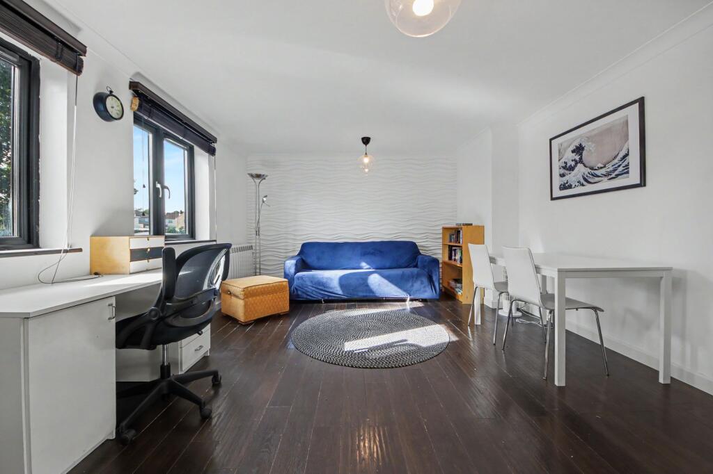 Apartment in Southampton, Merry Oak - View 2