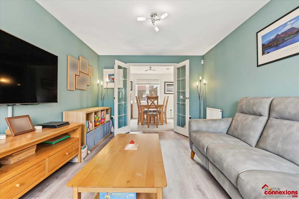 House in Glasgow, South Lanarkshire - View 5