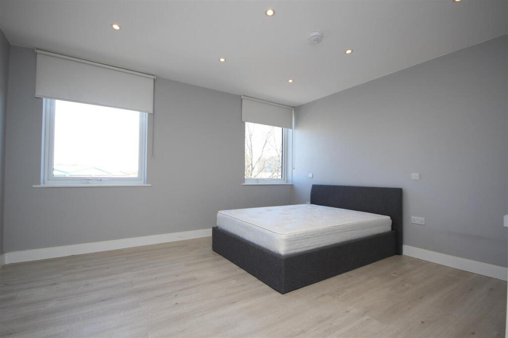 Main image of property: Neasden Lane, London, NW10 1