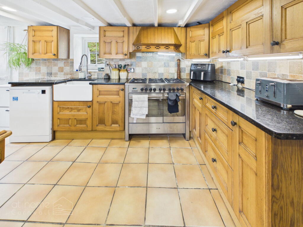 House in Truro, Cornwall - More