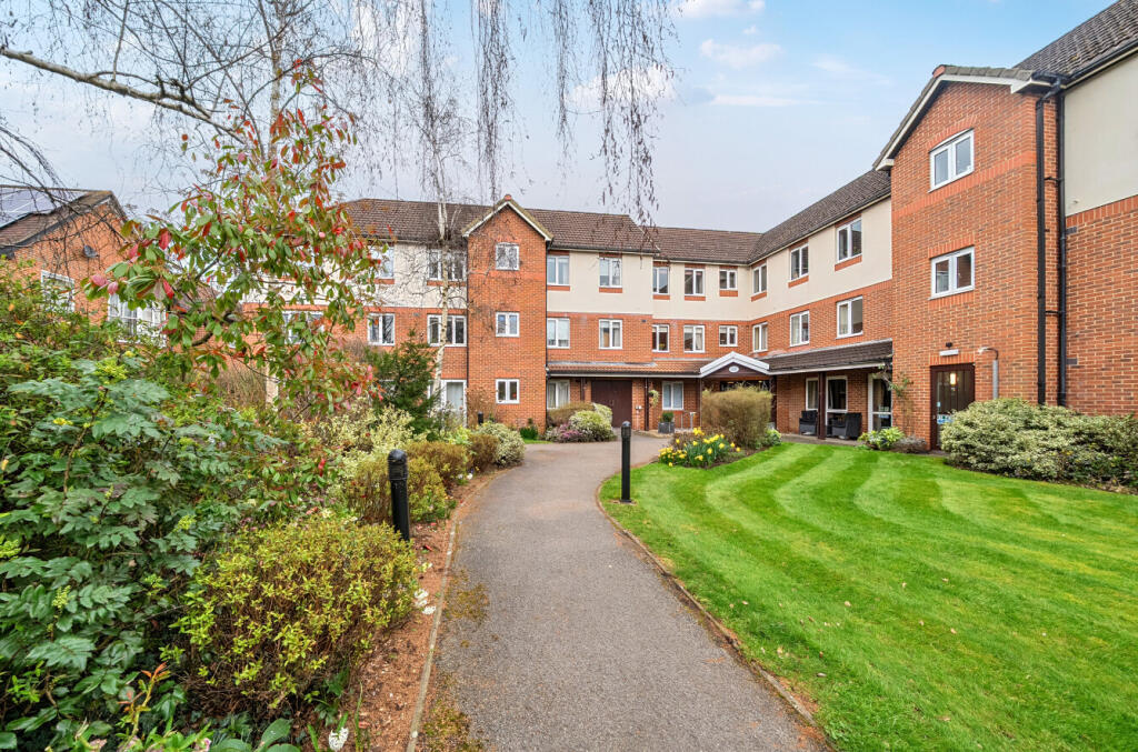 Main image of property: London Road, Headington, Oxford