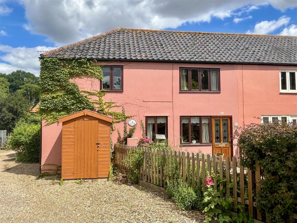 Main image of property: FRESSINGFIELD
