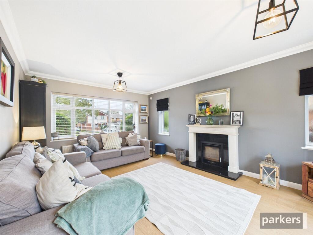 Penrose Avenue, Woodley, Reading, Berkshire, RG5 photo 3