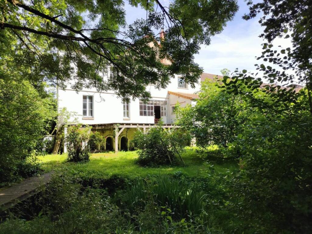 Main image of property: Centre, Indre-et-Loire, Orbigny