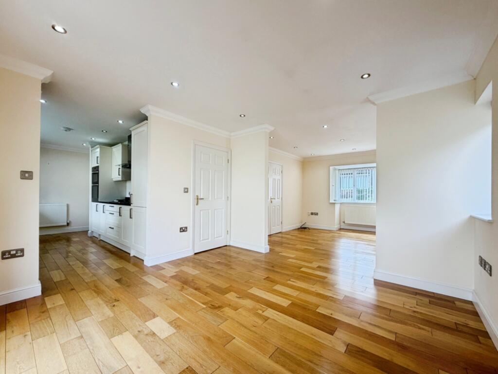 House in Tonbridge - View 5