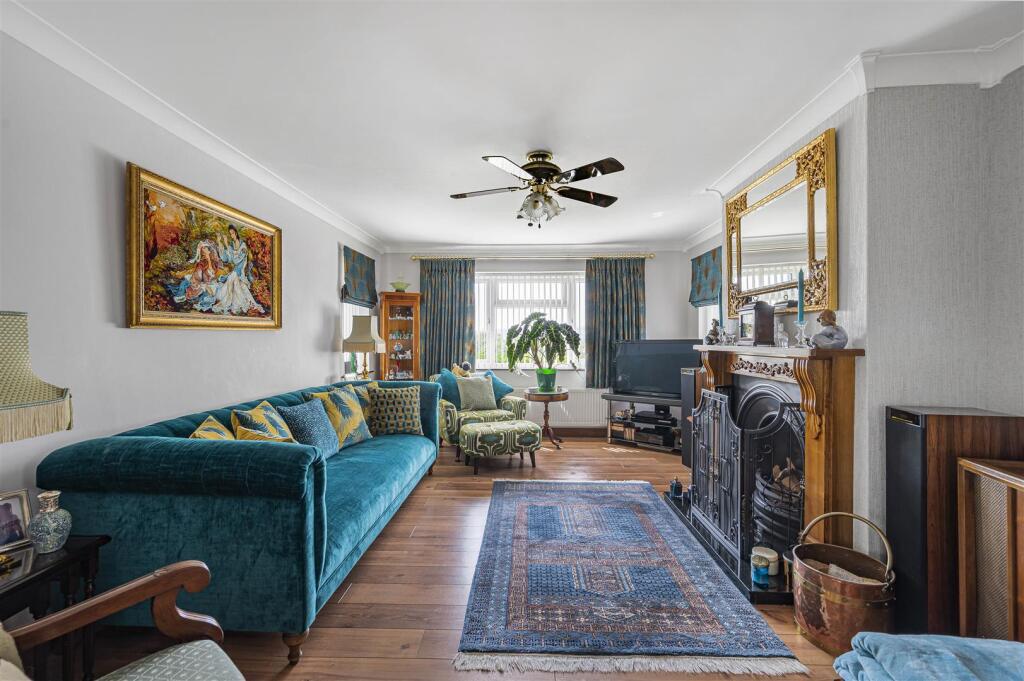 House in Lewes, Newhaven - View 2
