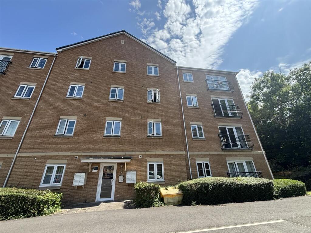 Main image of property: Wyncliffe Gardens