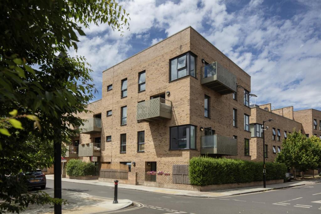 Main image of property: Elmington Road, Camberwell, SE5