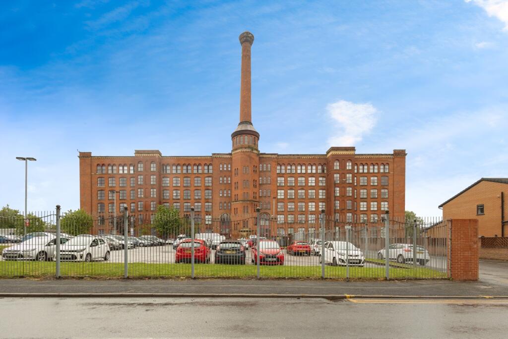 1-bed flat on Victoria Mill, 10 Lower Vickers Street, Manchester, Greater Manchester, M40, £60,000