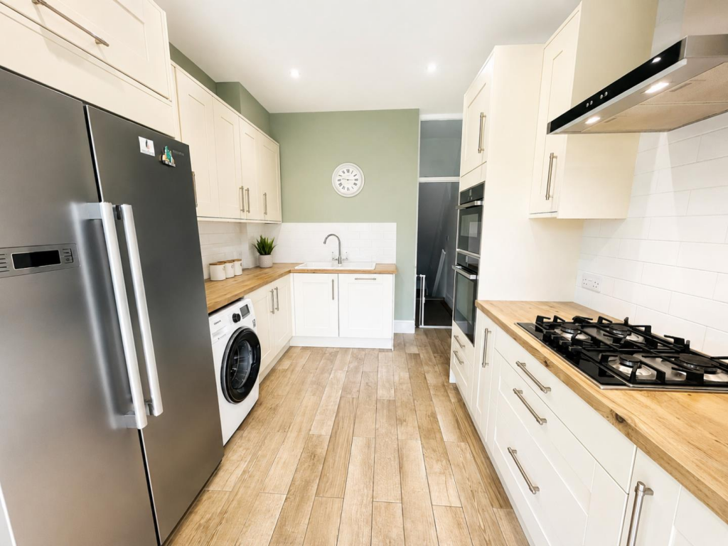 Broadway, Abington, Northampton NN1 - View 5