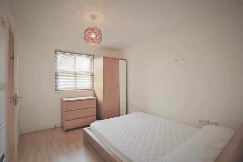 Apartment in Oxford, St Clement's, East Oxford - More