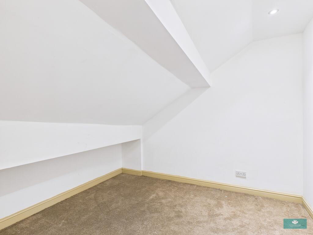 Ripponden Road, Oldham, Greater Manchester, OL1 photo 4