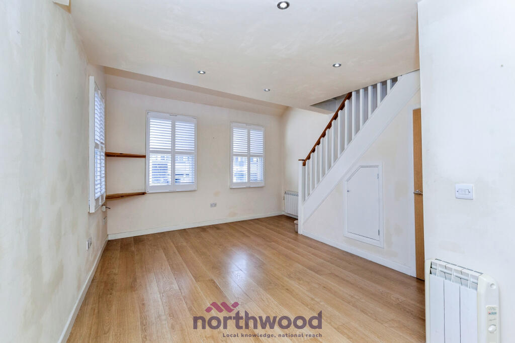 Apartment in Slough - View 3
