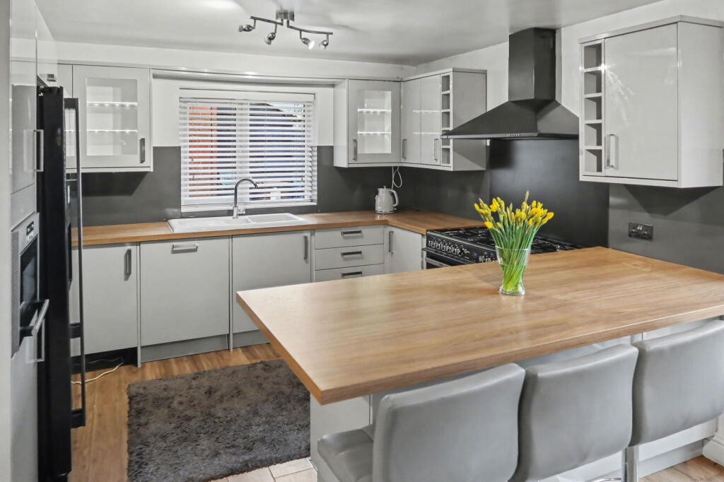 Springfield Avenue, Banbury photo 3