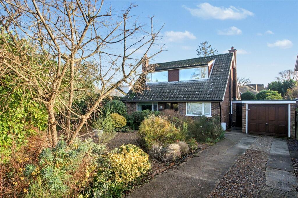 Main image of property: Rosebery Avenue, Poringland, Norwich, Norfolk, NR14
