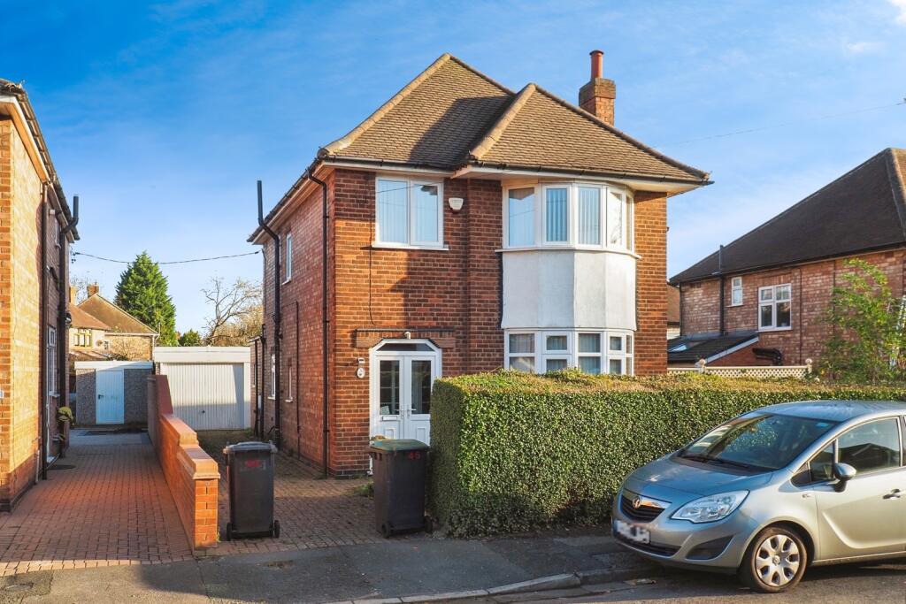 3-bed detached on Riverdale Road, Attenborough, Nottingham, Nottinghamshire, NG9, £300,000