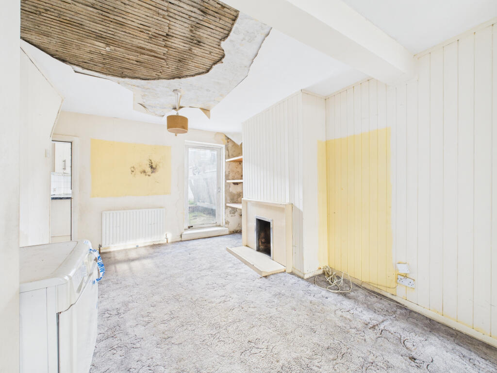 House in Rochester - View 5