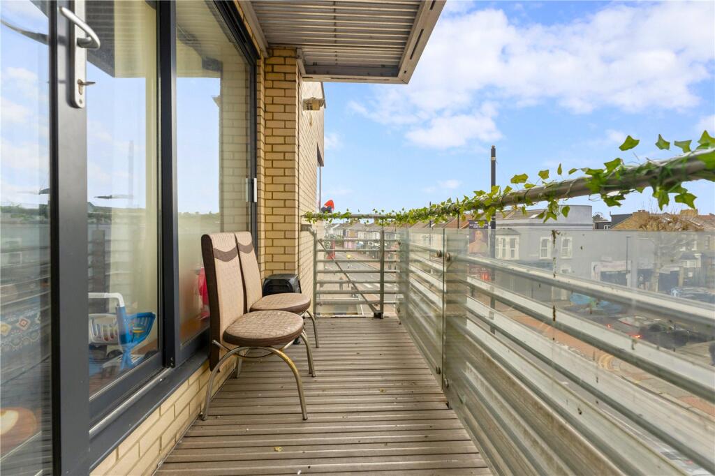 Main image of property: Green Street, Forest Gate, London, E7