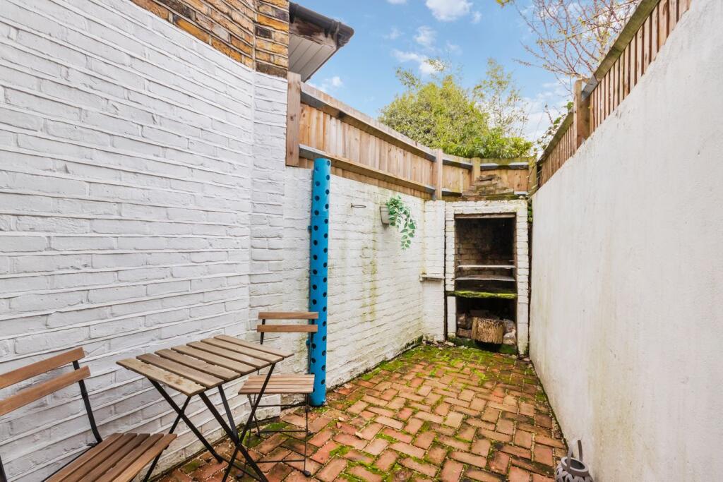 House in London, Hammersmith - View 4