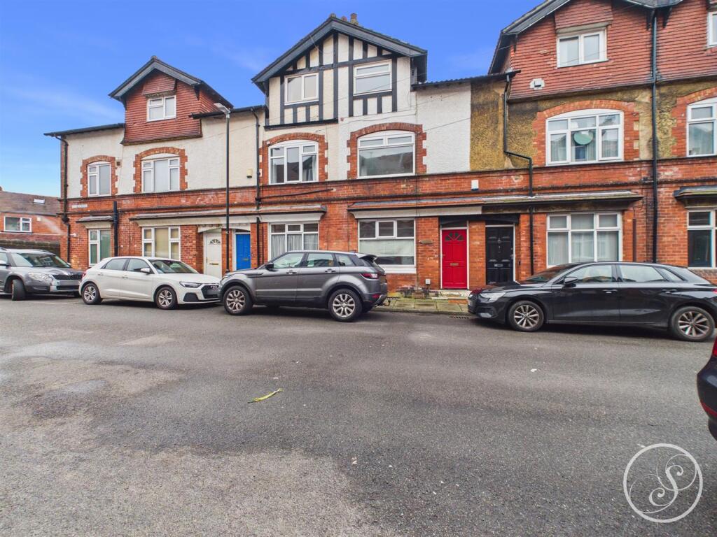 Main image of property: Hawthorn View, Chapel Allerton, Leeds