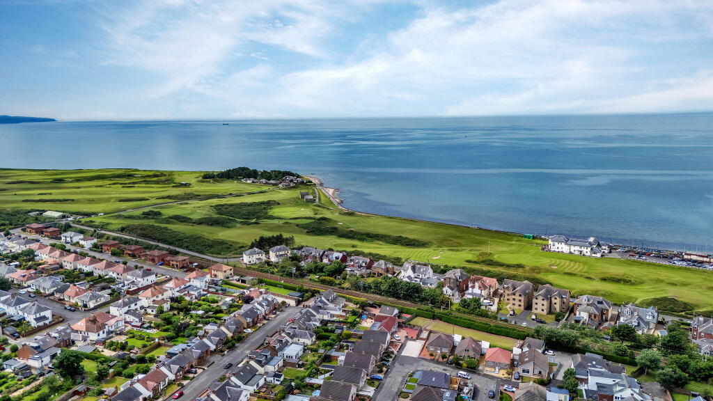 Apartment in Kilmarnock - View 3
