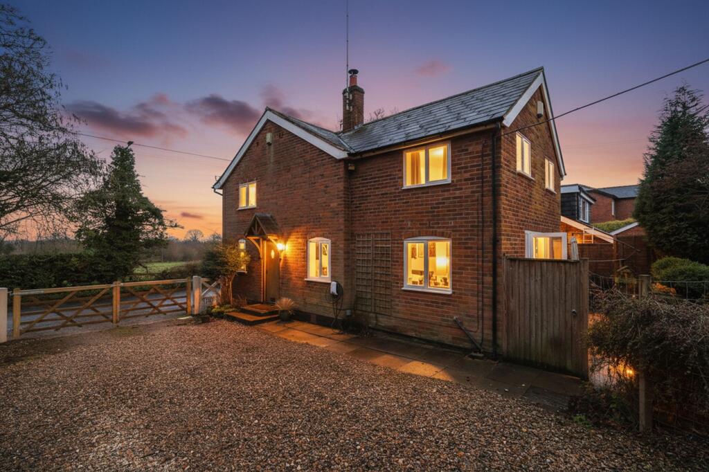 Main image of property: Greenways, Eaton Lane, Cotebrook, CW6 9DP