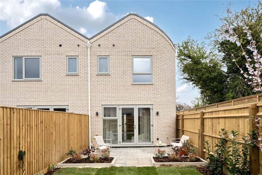 House in London - View 3