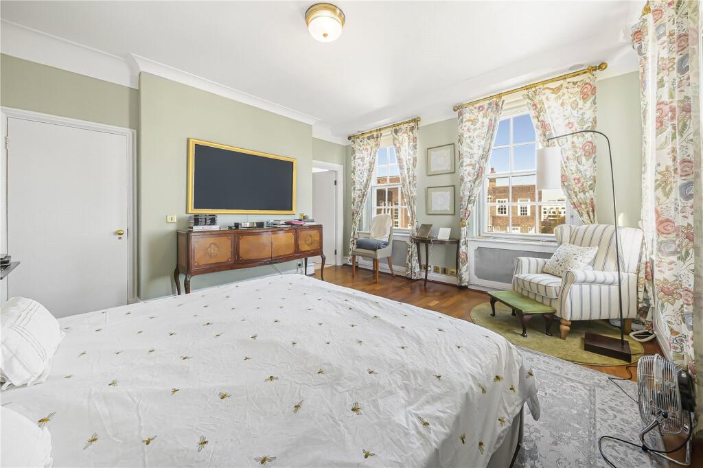 2 bedroom penthouse for rent