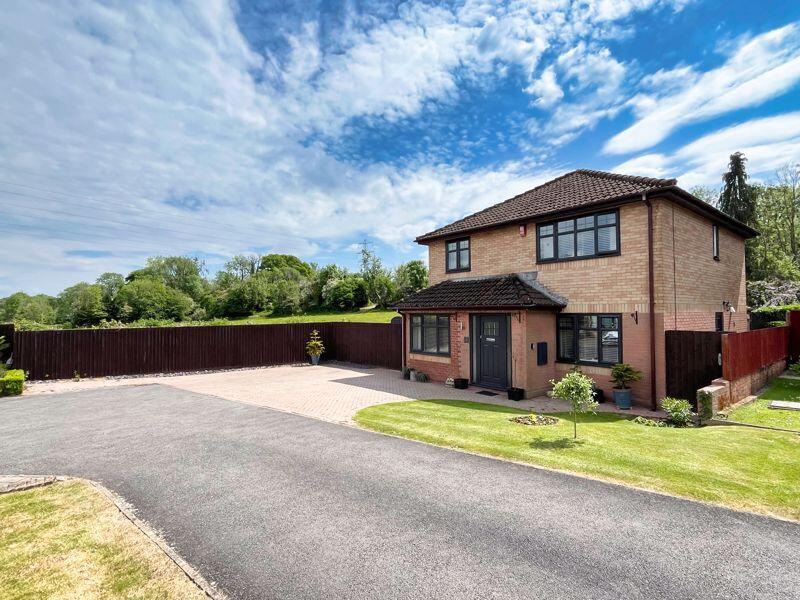 Main image of property: 7 Bryn Creigiau, Groesfaen CF72 8RT