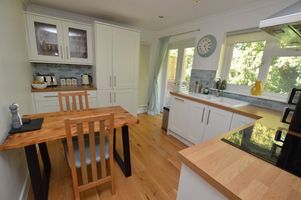 Apartment in Exeter, Devon - View 4
