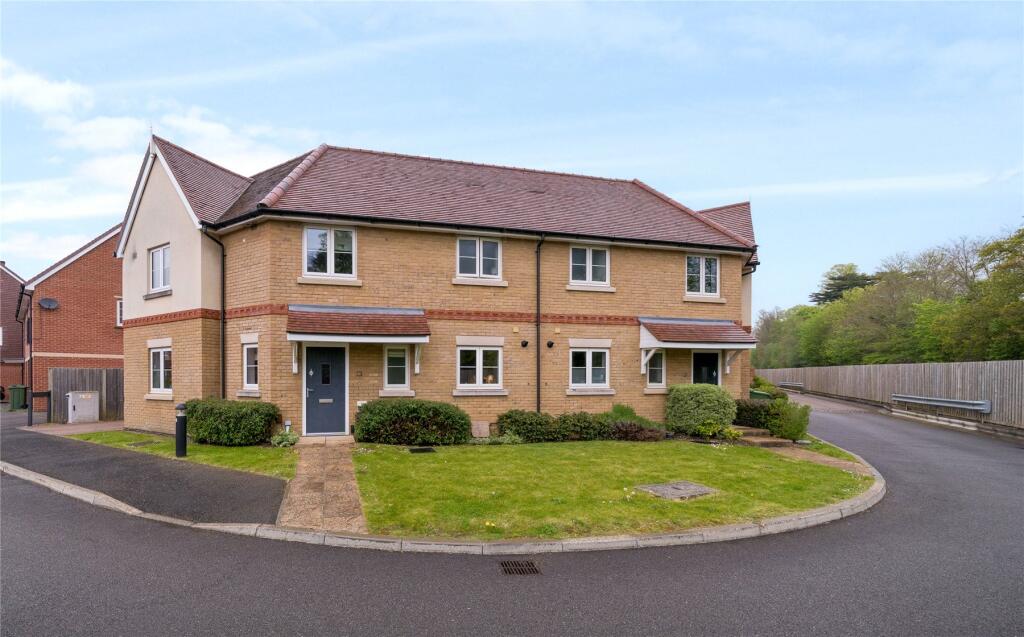 Main image of property: Alberta Close, Liphook, Hampshire, GU30