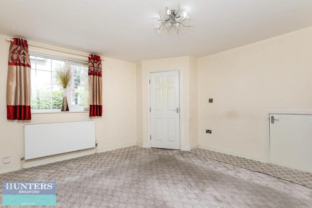 Additional image 10 of Lingwood Gardens Girlington, Bradford, West Yorkshire, BD8 9NY