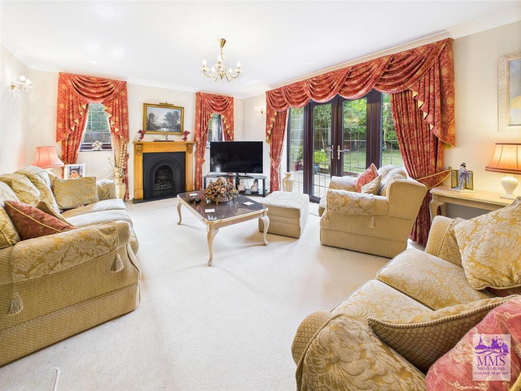 Southfleet Avenue, Longfield - View 4