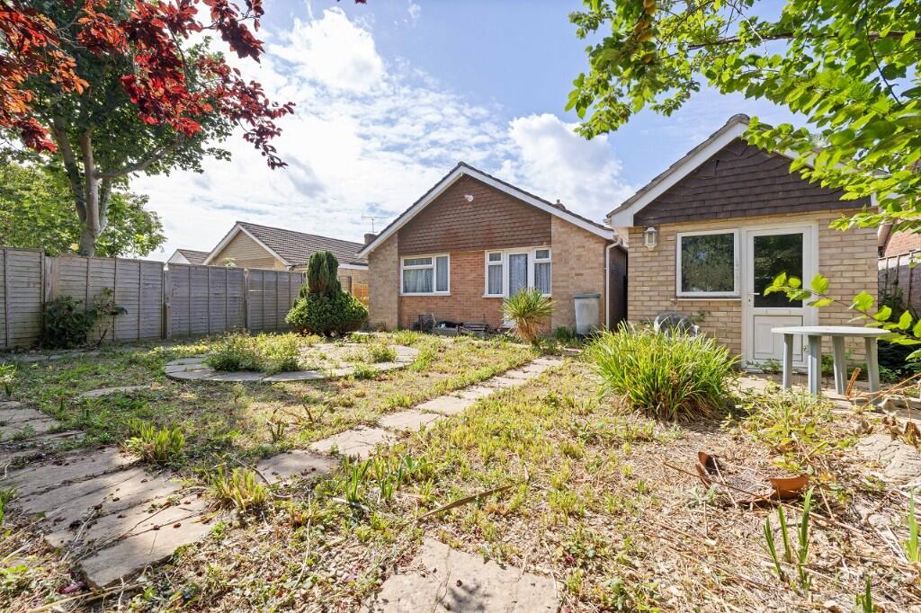 Stapleton Court, Aldwick, Bognor Regis, West Sussex, PO21 photo 3