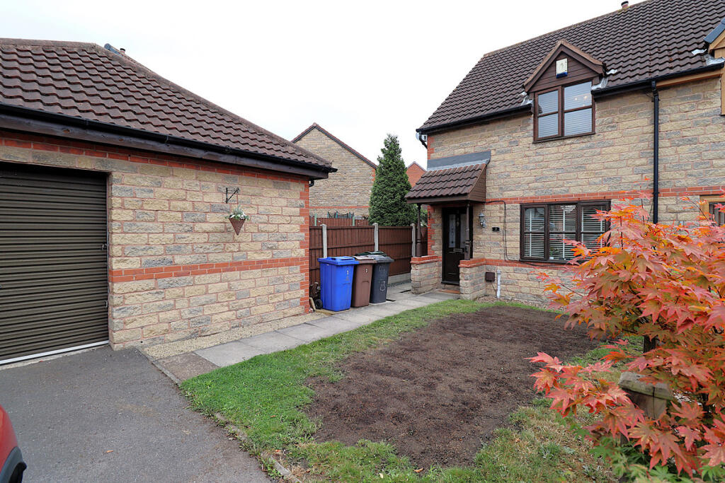 Main image of property: Thornwell Grove, Cudworth Barnsley, S72