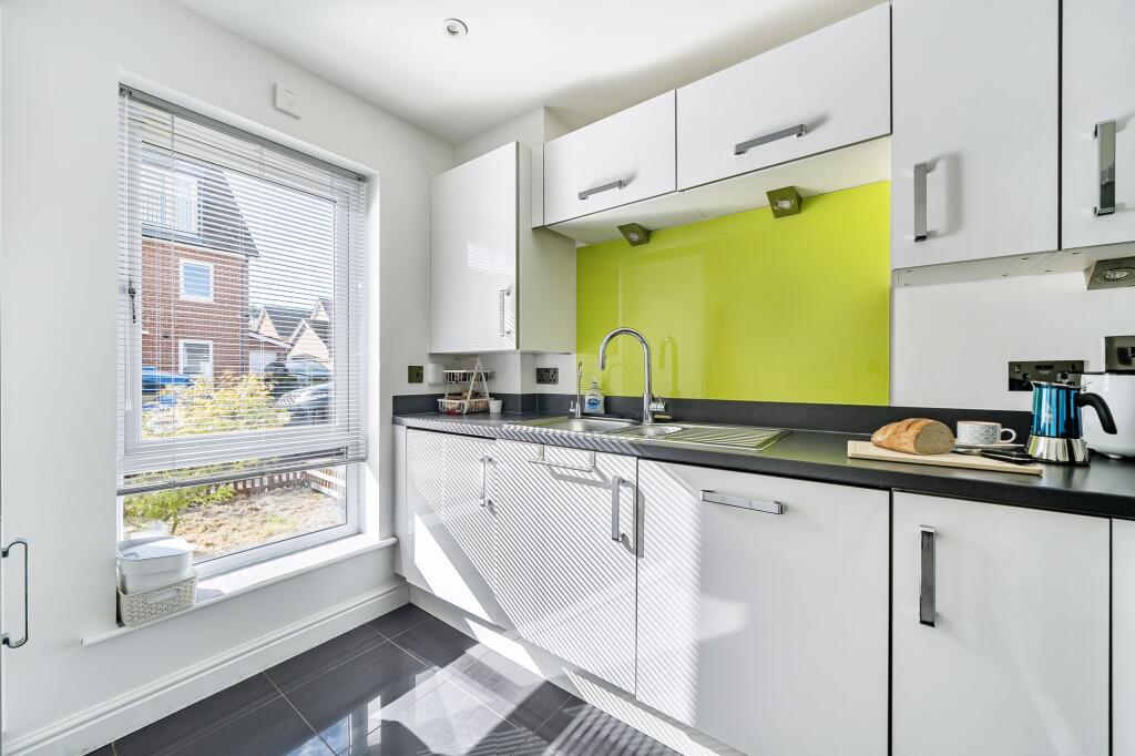 House in Reading - View 4