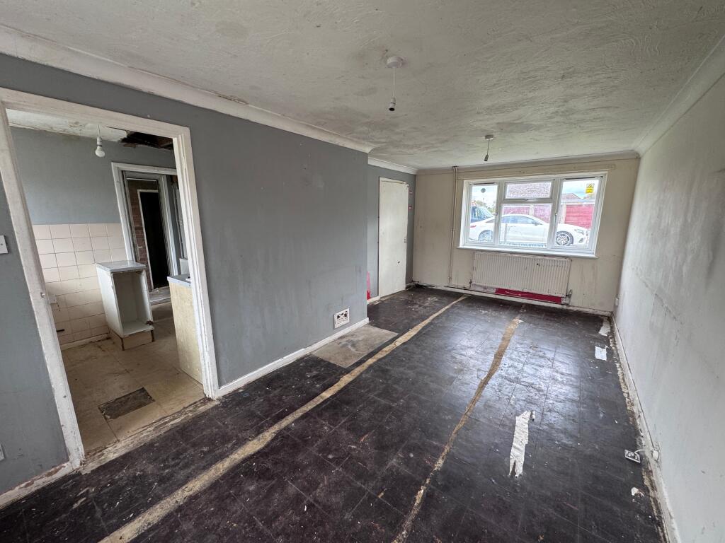 37 Allen Road, Ramsey, Huntingdon PE26 1JU photo 4