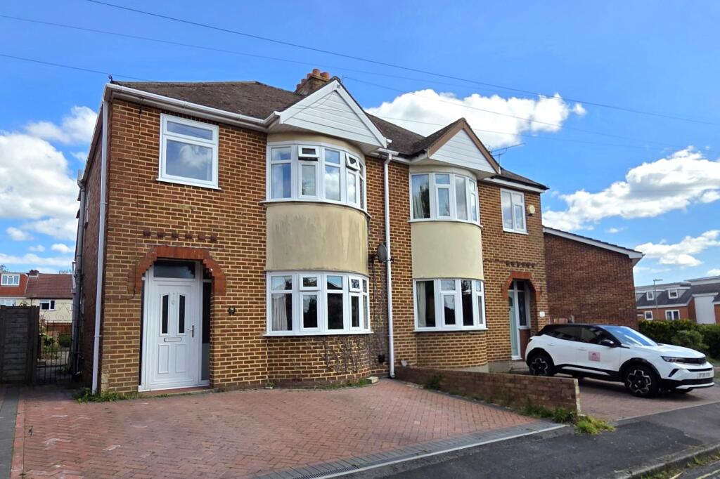 Main image of property: ELMHURST ROAD, FAREHAM