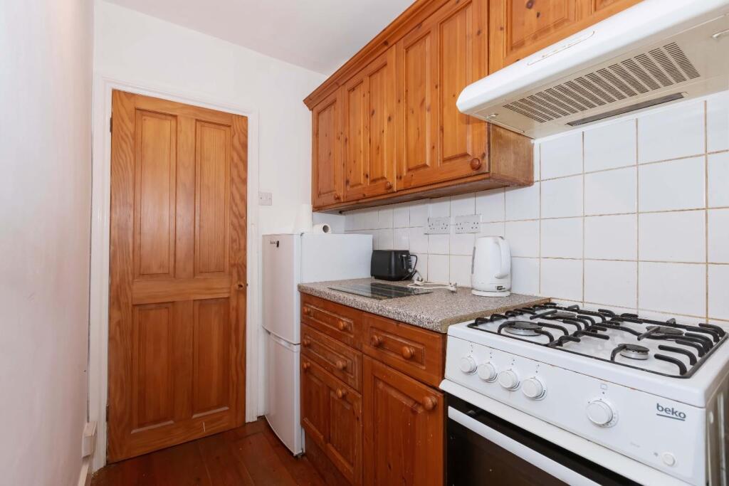 Cowper Street, Hove - View 6