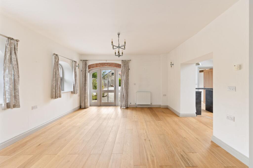 West Hewish, Little Manor Barns, BS24 photo 4