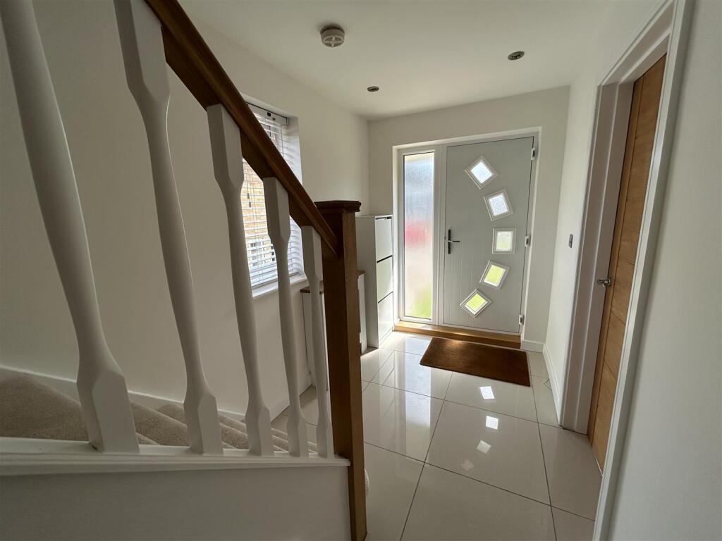 House in Doncaster - View 2