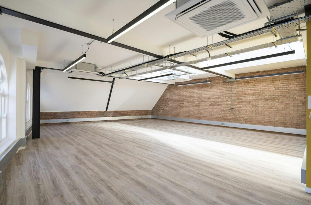 2nd floor office space