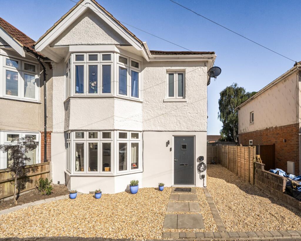 Main image of property: Merton Road, Highfield, Southampton, Hampshire, SO17